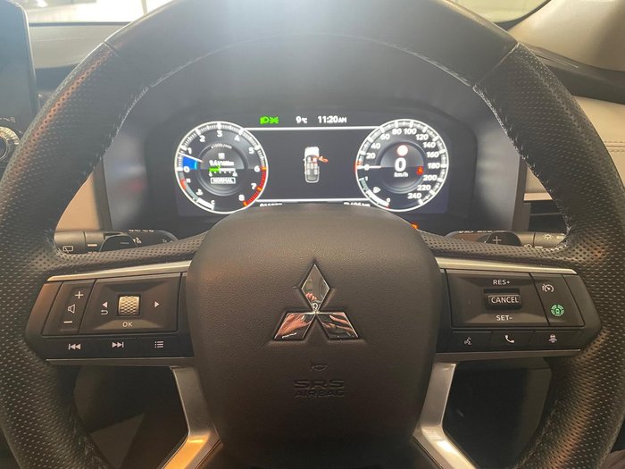 2024 Mitsubishi Outlander Exceed