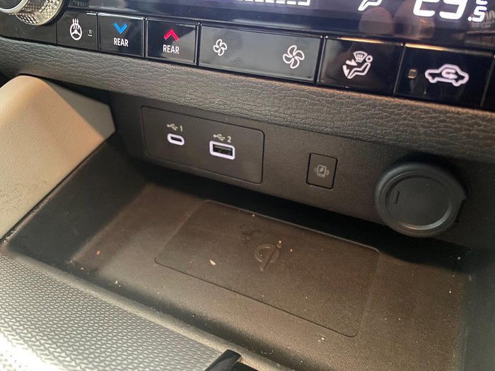2024 Mitsubishi Outlander Exceed