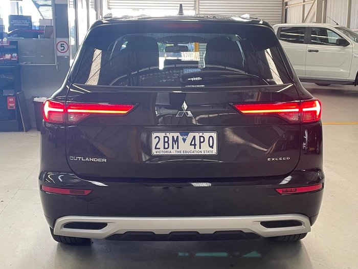 2024 Mitsubishi Outlander Exceed