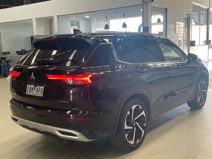 2024 Mitsubishi Outlander Exceed