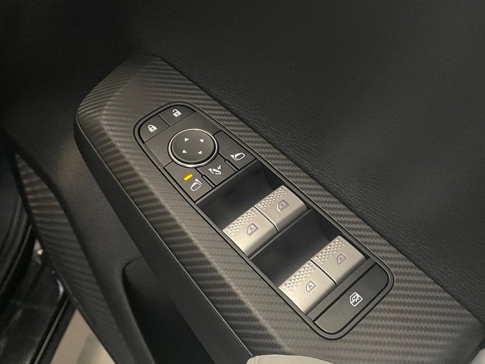 2024 Mitsubishi Outlander Exceed