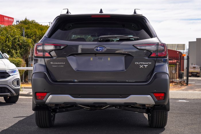 2025 Subaru Outback AWD Touring XT