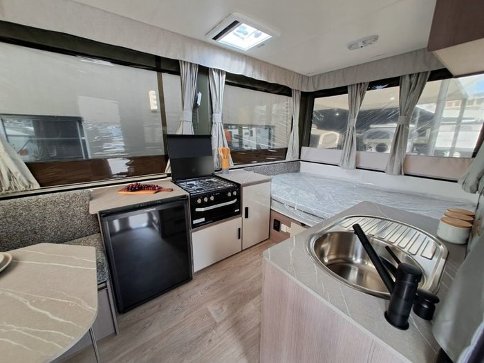 2025 JAYCO PENGUIN OB.CP-MY25