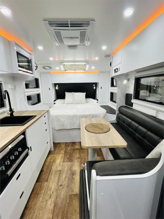 2024 Wonderland RV Amaroo 17Ft 2024 Demo