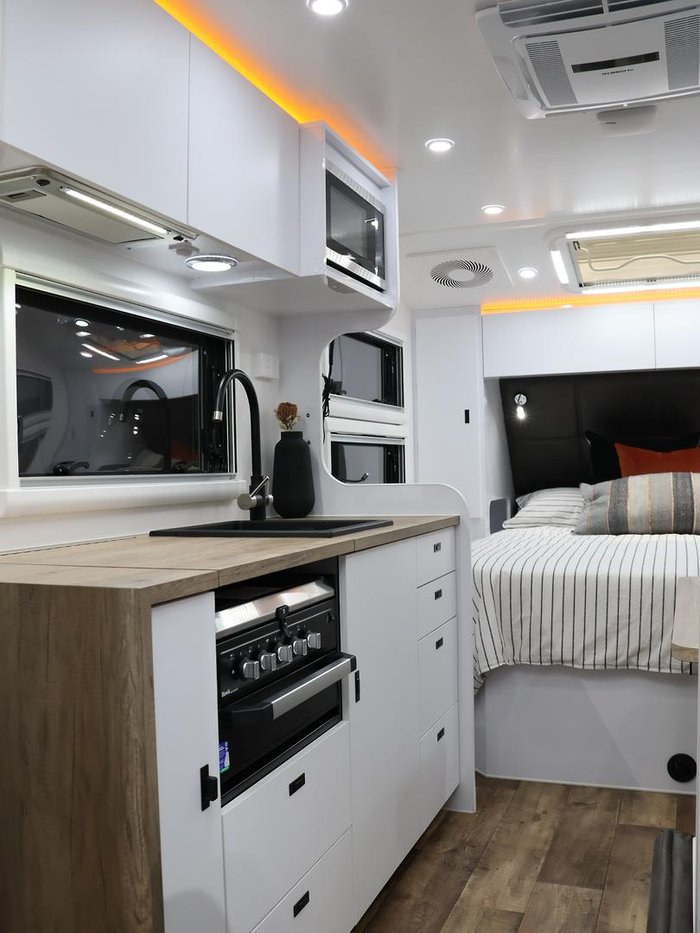 2024 Wonderland RV Amaroo 17Ft 2024 Demo