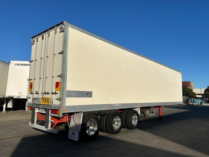 2013 Gray Star St3 22 Pallet Refrigerated Van R/T