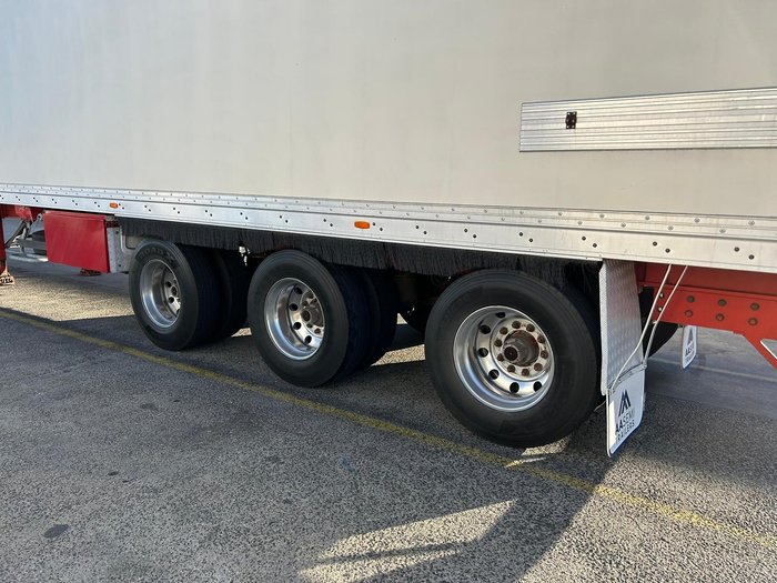 2013 Gray Star St3 22 Pallet Refrigerated Van R/T