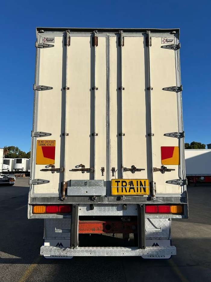 2013 Gray Star St3 22 Pallet Refrigerated Van R/T