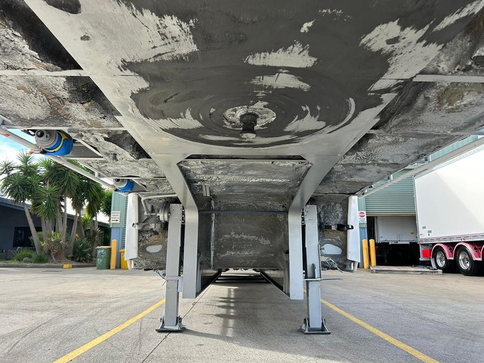 2004 Maxitrans St3 22 Pallet Double Drop Deck Full Mezz (Refrigerated)