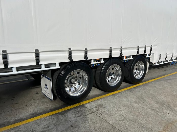 2004 Maxitrans St3 22 Pallet Double Drop Deck Full Mezz (Refrigerated) 