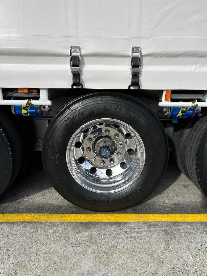 2004 Maxitrans St3 22 Pallet Double Drop Deck Full Mezz (Refrigerated)