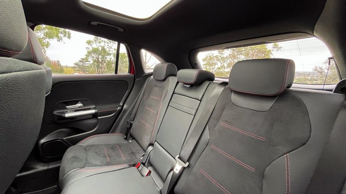 2024 Mercedes-Benz GLA-Class GLA200