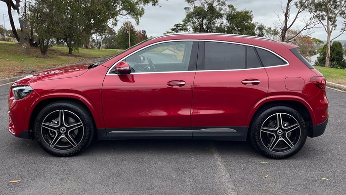 2024 Mercedes-Benz GLA-Class GLA200