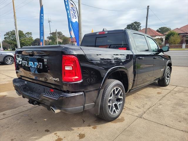 2024 RAM LARAMIE 1500 1500 Laramie Sport MY25 Diamond Black