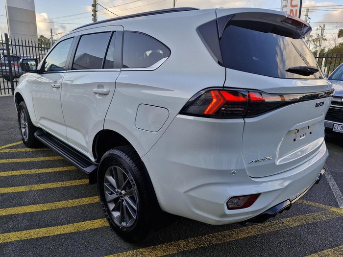 2025 Isuzu MU-X LS-U