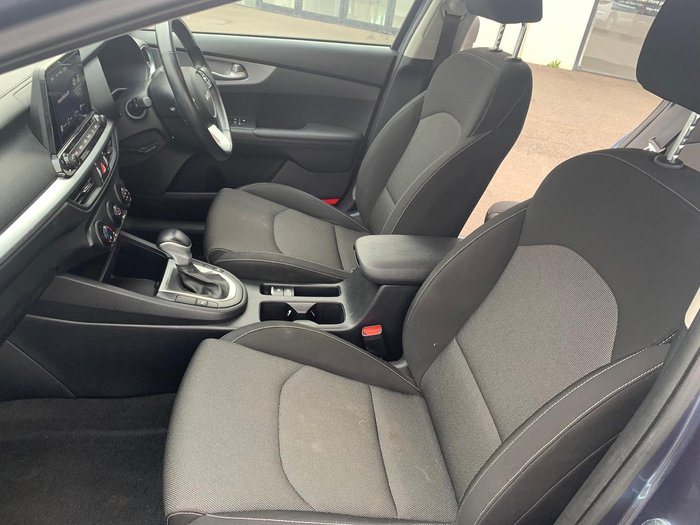 2022 Kia Cerato S