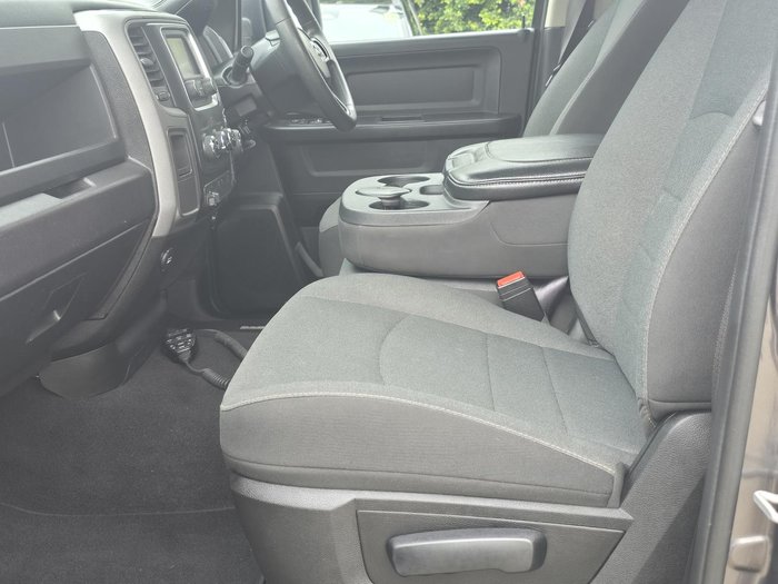 2021 RAM 1500 Express DS MY21 4X4 Dual Range Granite Crystal