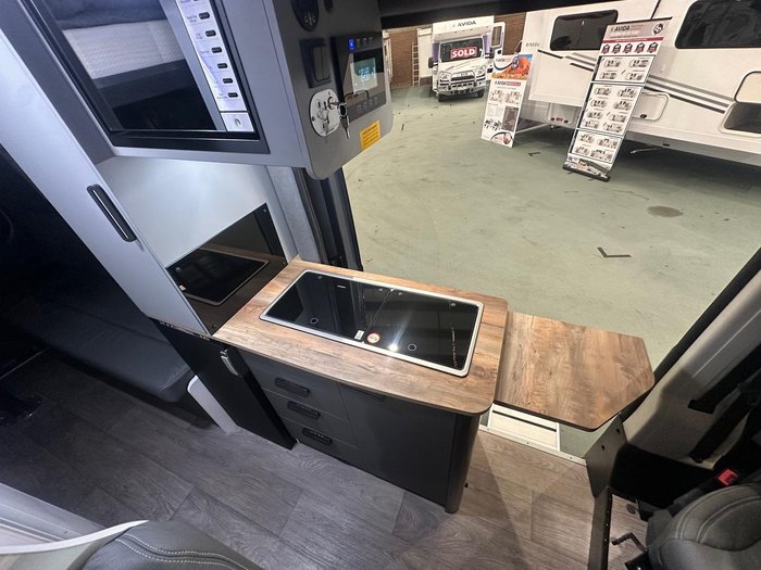 2025 Avida Escape