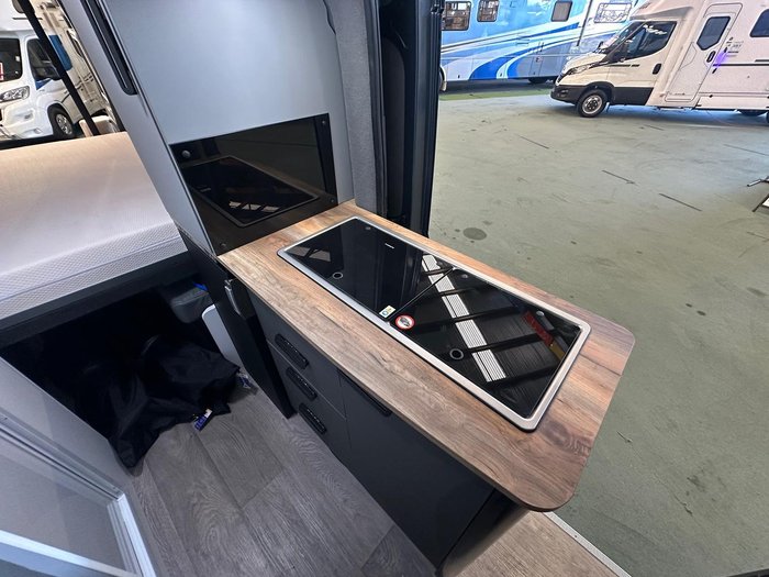 2025 Avida Escape