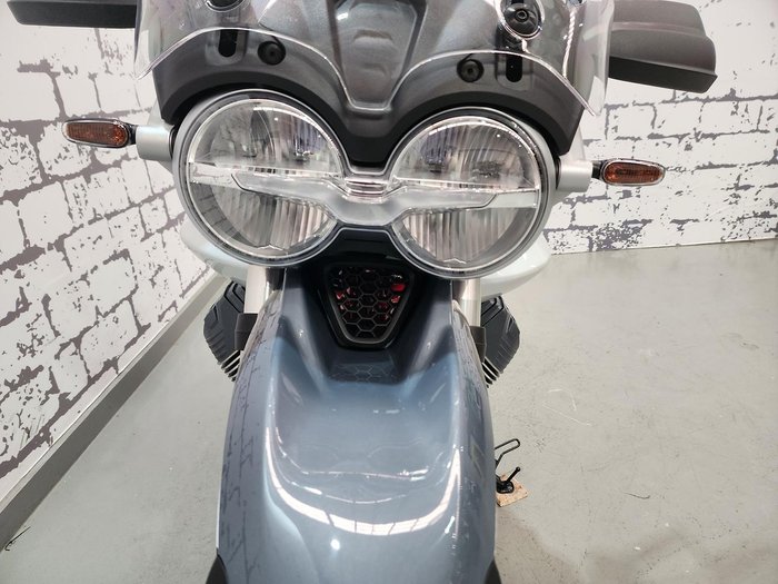 2025 Moto Guzzi V85 TT V85 Grey