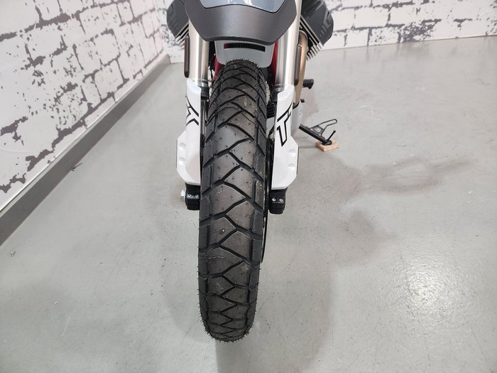 2025 Moto Guzzi V85 TT V85 Grey