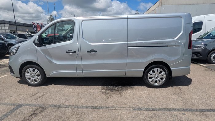 2025 Renault Trafic Premium