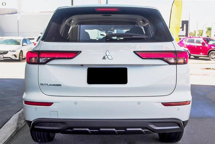 2024 Mitsubishi Outlander ES ZM MY24 AWD White
