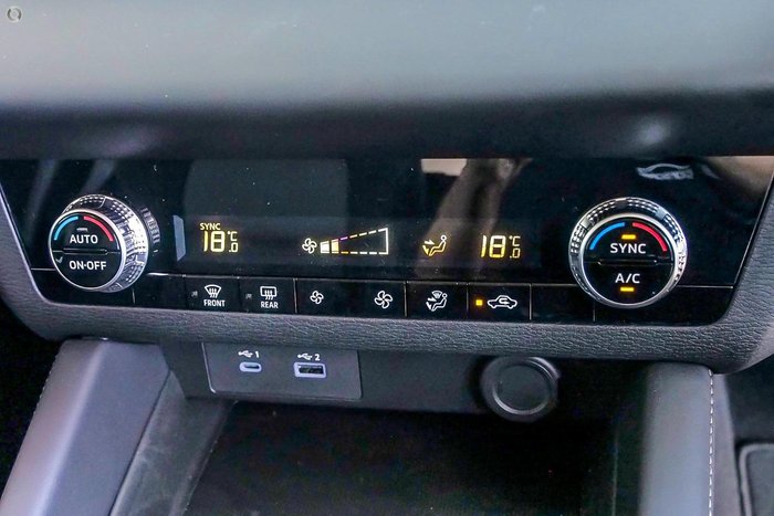 2024 Mitsubishi Outlander ES ZM MY24 AWD White