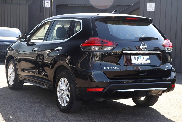 2020 Nissan X-TRAIL ST