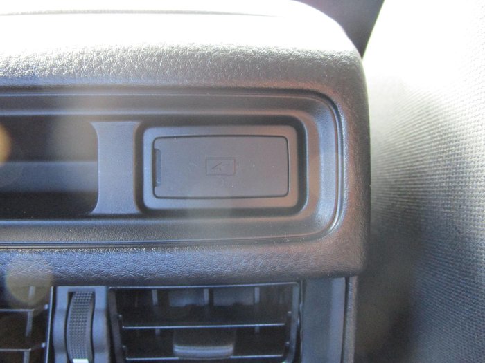 2025 Isuzu D-MAX X-RIDER