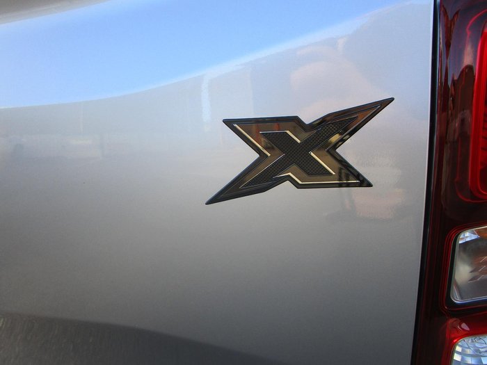 2025 Isuzu D-MAX X-RIDER