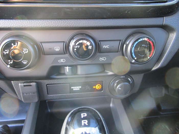 2025 Isuzu D-MAX X-RIDER