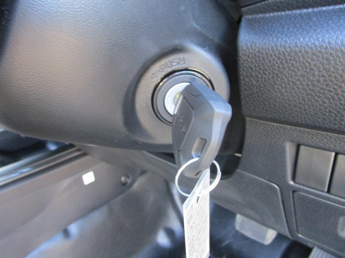 2025 Isuzu D-MAX X-RIDER