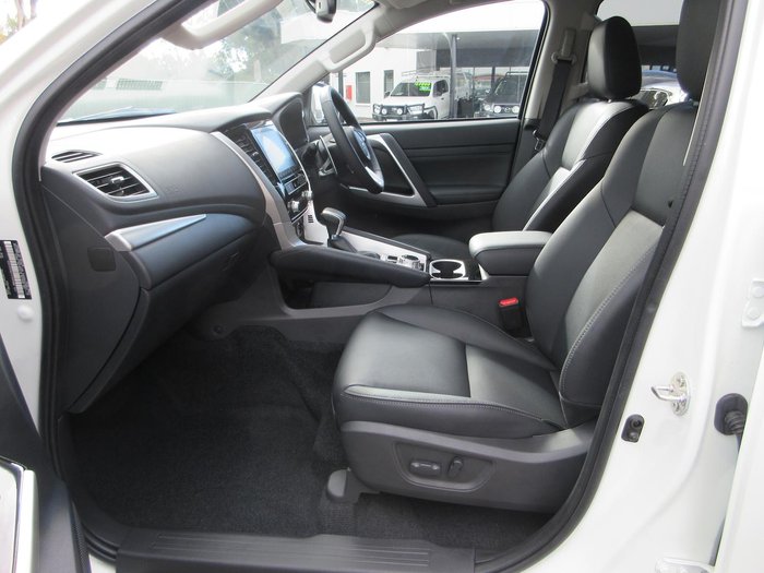 2024 Mitsubishi Pajero Sport Exceed