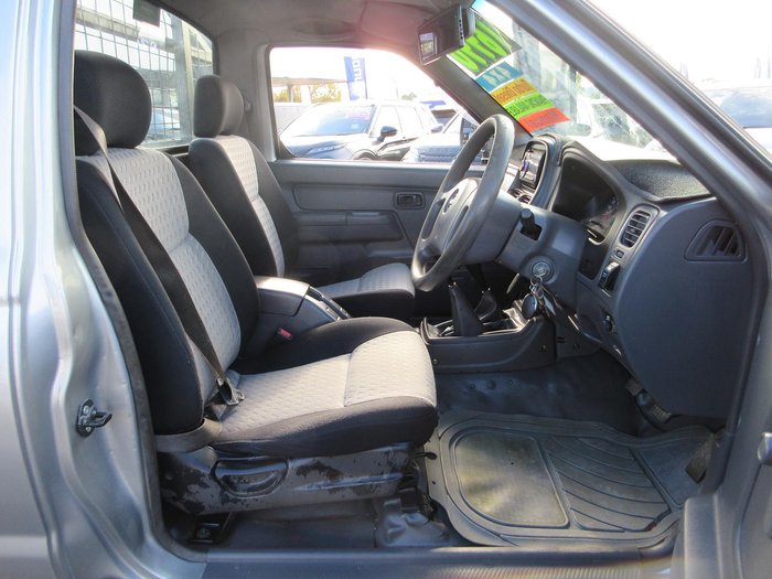 2009 Nissan Navara DX