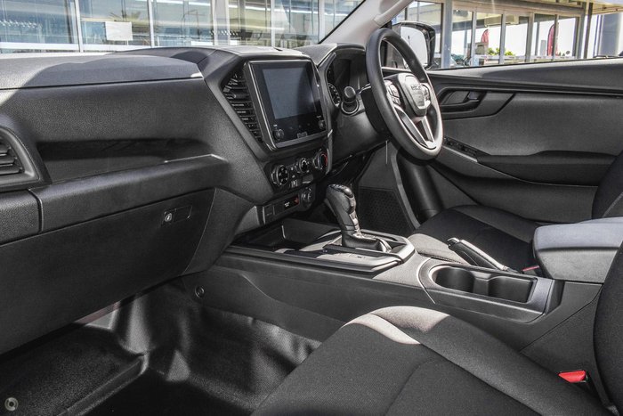 2025 Isuzu D-MAX SX MY24 4X4 Dual Range Mercury Silver