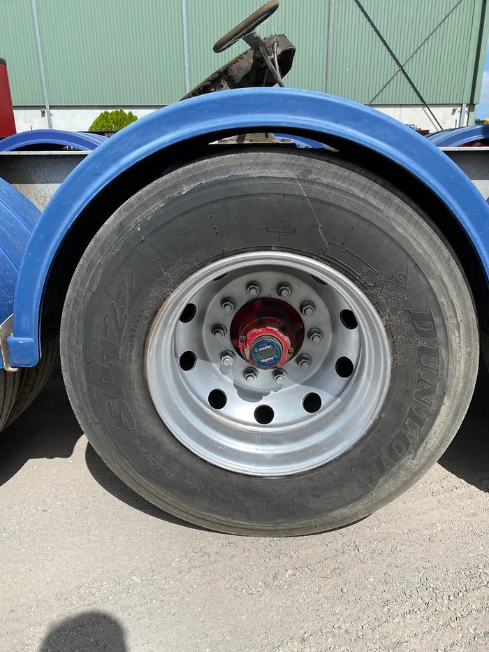 2008 Krueger 12P Drop Deck A Mezzanine Curtain Sider White