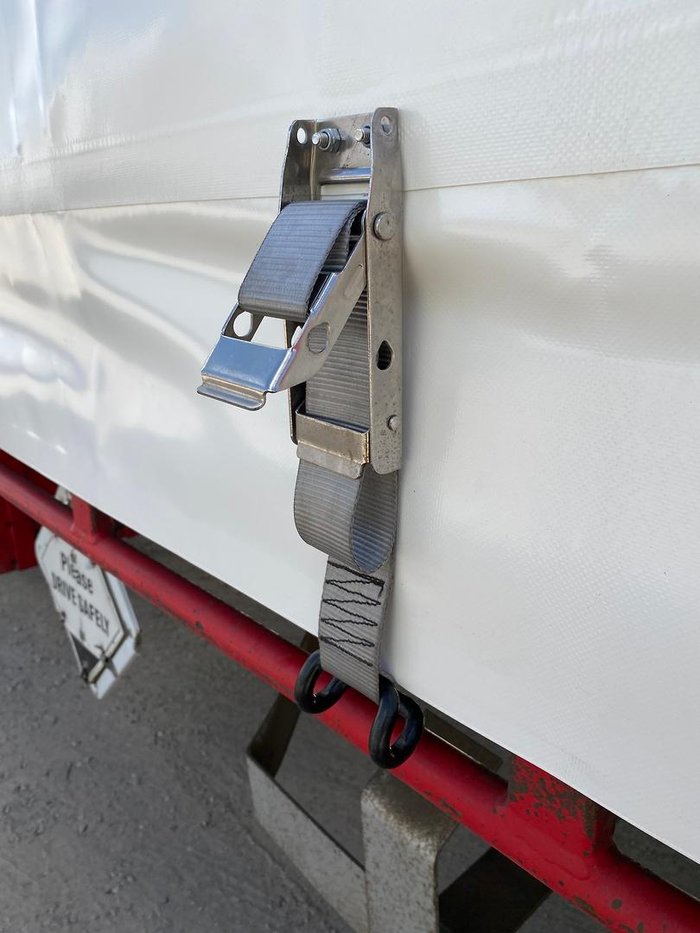 2008 Krueger 12P Drop Deck A Mezzanine Curtain Sider White