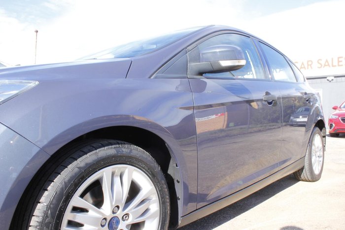2012 Ford Focus Ambiente LW Midnight Sky