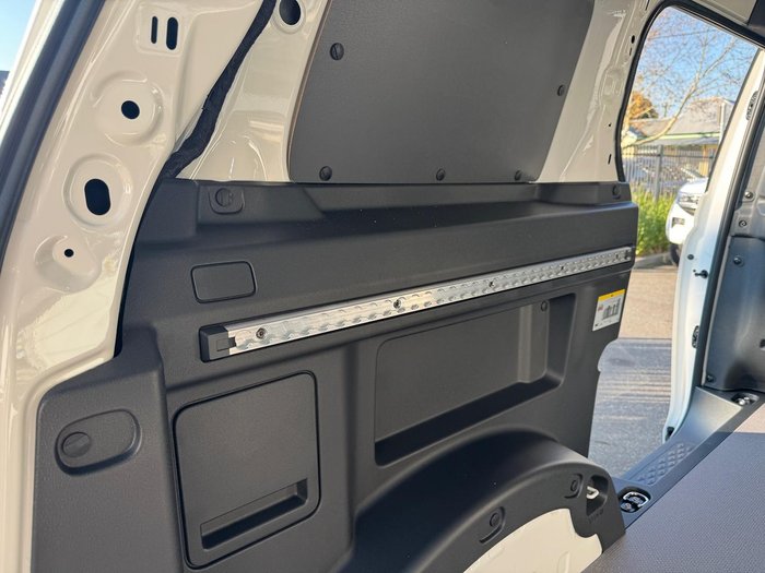 2025 Volkswagen ID. Buzz Cargo BEV550