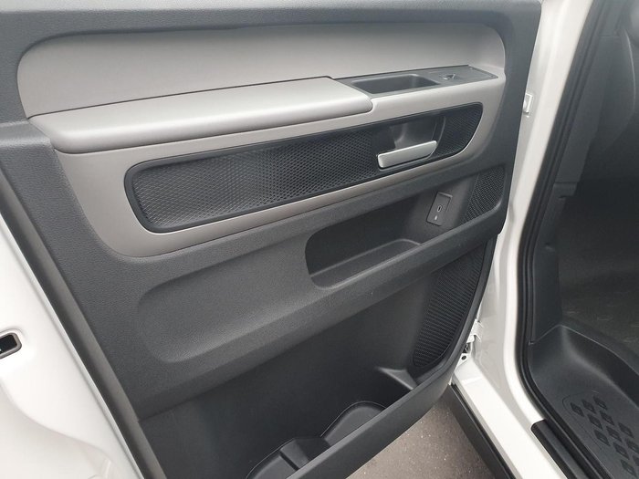 2025 Volkswagen ID. Buzz Cargo BEV550