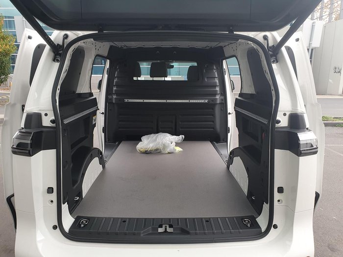 2025 Volkswagen ID. Buzz Cargo BEV550