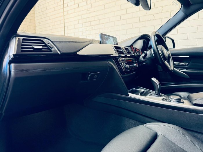 2015 BMW 3 Series 340i M Sport F30 LCI Black