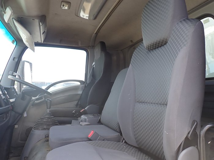 2014 ISUZU FSR 700 WHITE