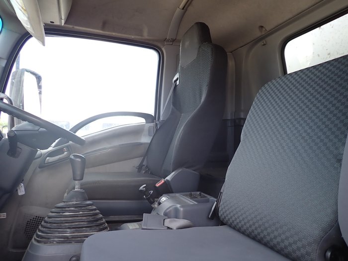 2014 ISUZU FSR 700 WHITE