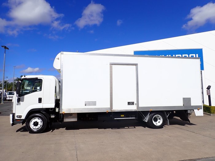 2014 ISUZU FSR 700 WHITE