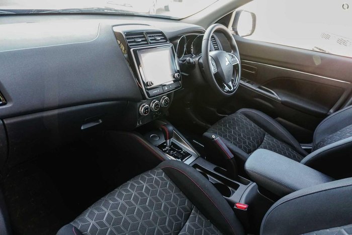 2024 Mitsubishi ASX MR