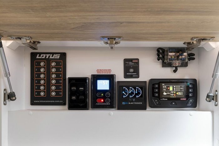 2025 Lotus Caravans Offgrid 23'6T 23'6T