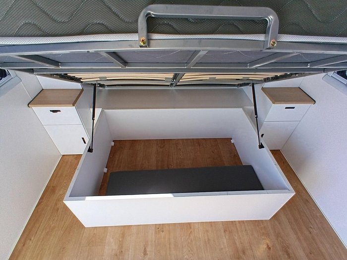 2023 Red Centre Newell Plus 226 Family Van Twin Bunk Type A