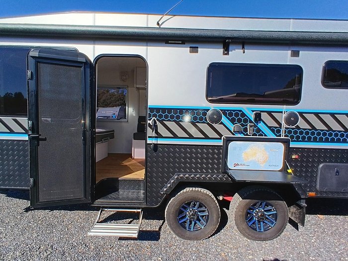 2023 Red Centre Newell Plus 226 Family Van Twin Bunk Type A